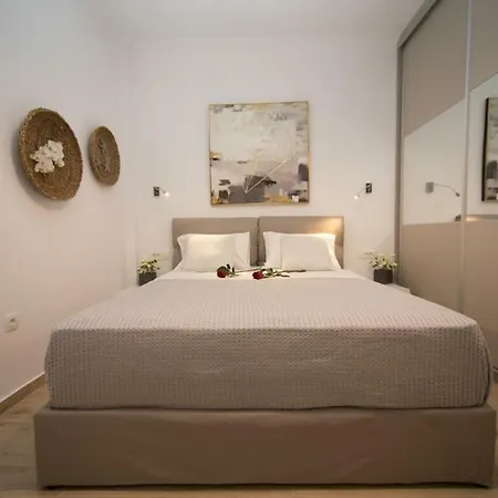 Hotel Kamara Santorini 4*